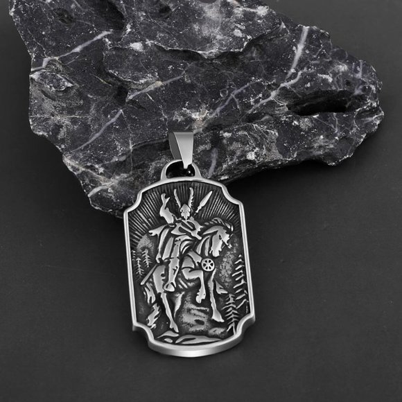 DESIGNER VIKING NORDIC KNIGHT ON HORSE BLACK BRAIDED CORD NECKLACE**NEW! - Picture 2 of 3